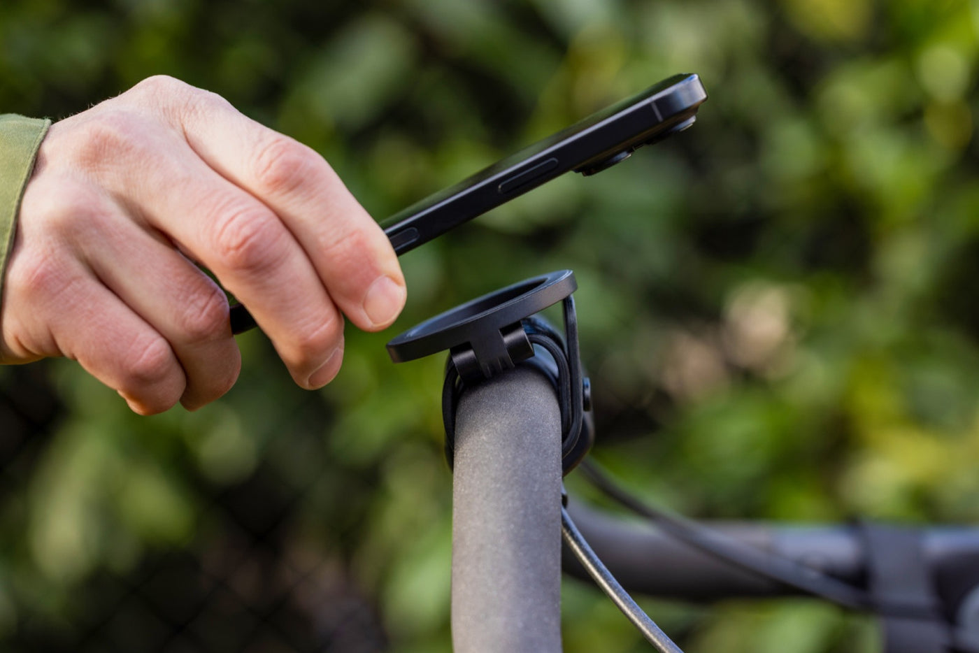 Magnetic Bike and Motorcycle Mount EasyMount O2, Black