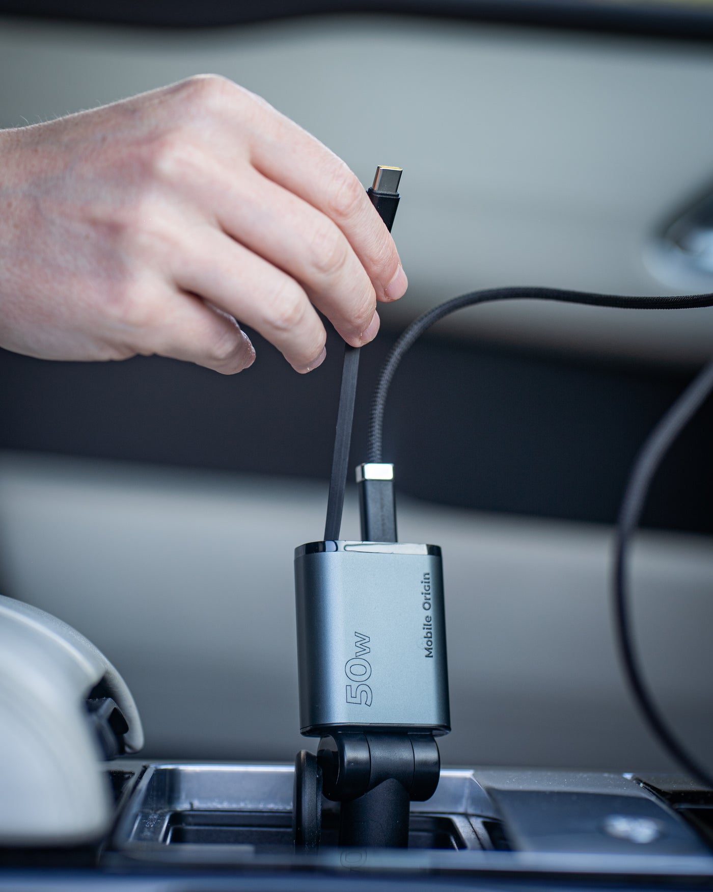 Autonabíječka 3v1 USB-C + USB-A s kabelem USB-C CA27, 50W, Vesmírně šedá