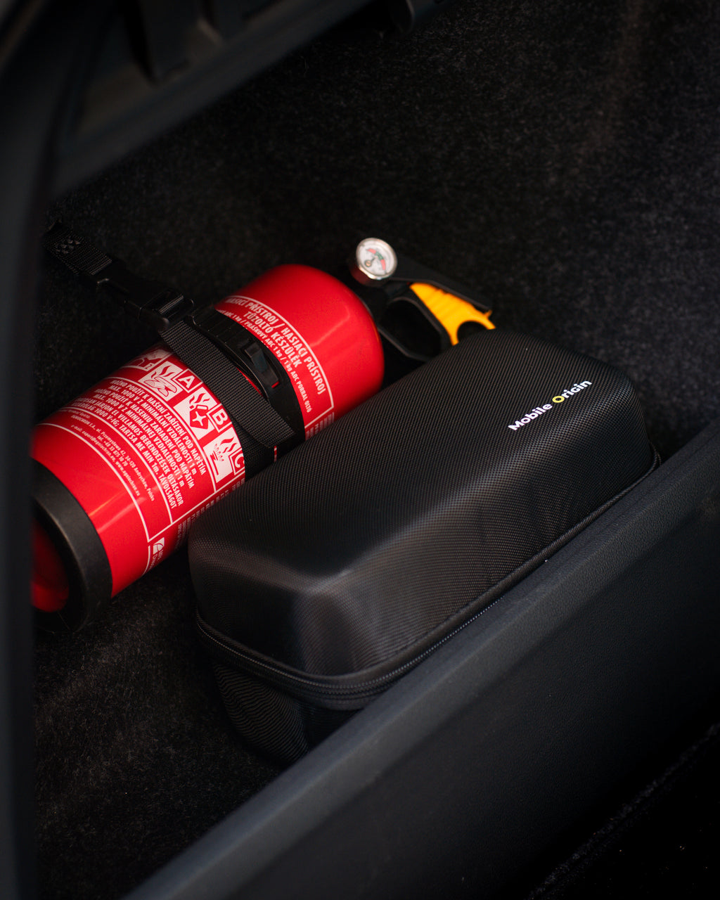 Jump Starter and Air Compressor CA1
