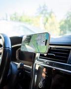Wireless Car Vent Charger CA18, compatible with Apple Watch/iPhone MagSafe