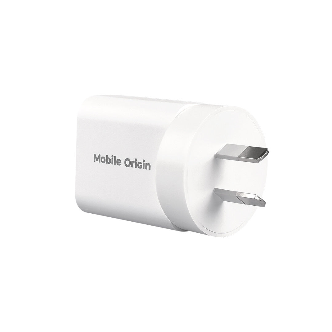 Cestovní nabíječka GaN USB-C + USB-A MO14, 30W, EU/USA/UK/AUS, Bílá